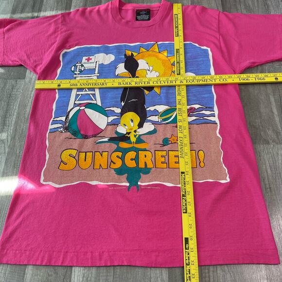 Vintage Tweety Bird Sylvester Cat Large Graphic Beach Sunscreen T-Shirt Pink XL - Picture 8 of 10